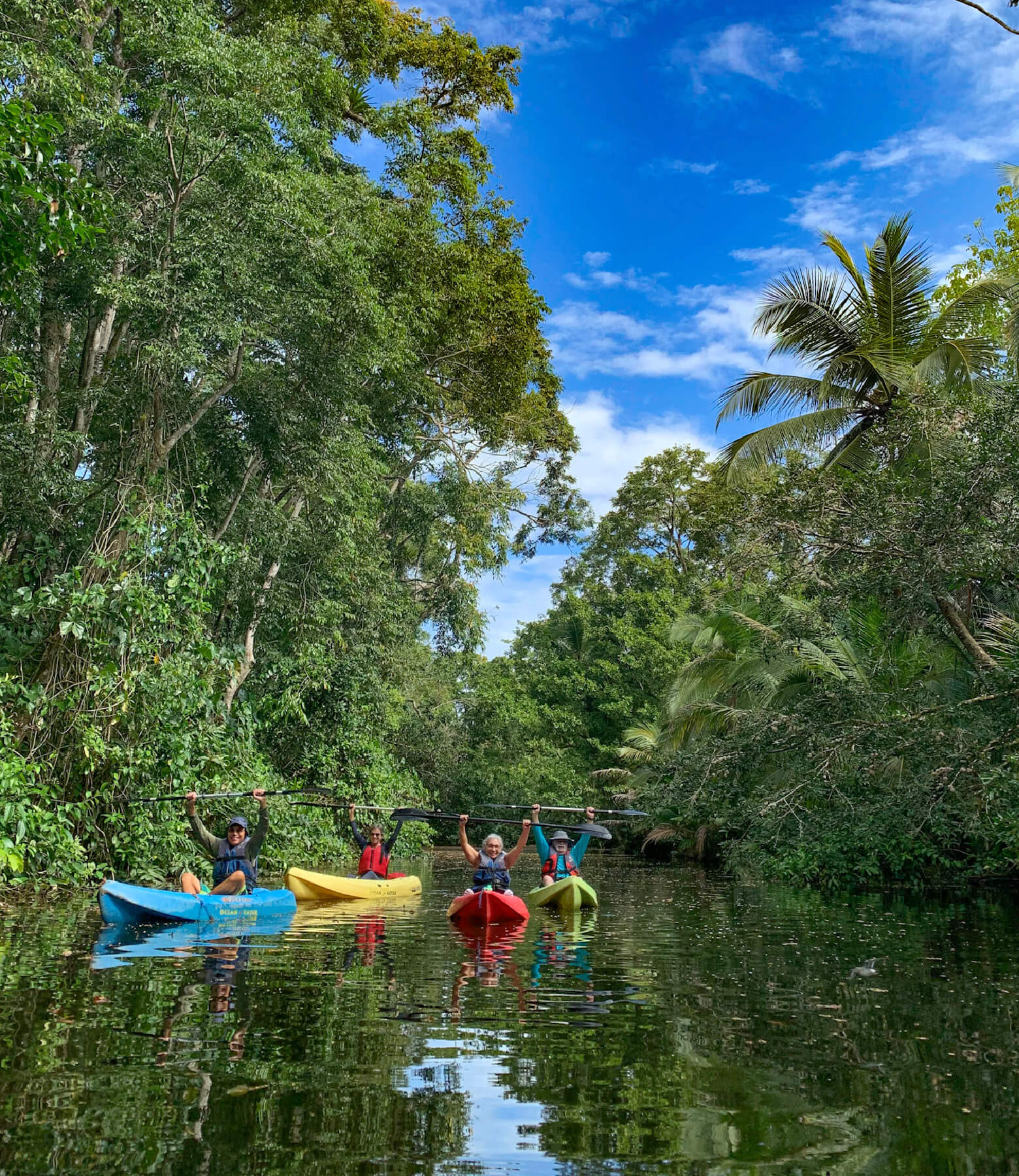 cahuita-tours-kayak@2x-100